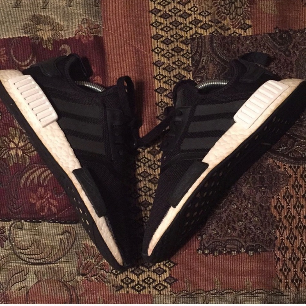 Black adidas NMD 🖤